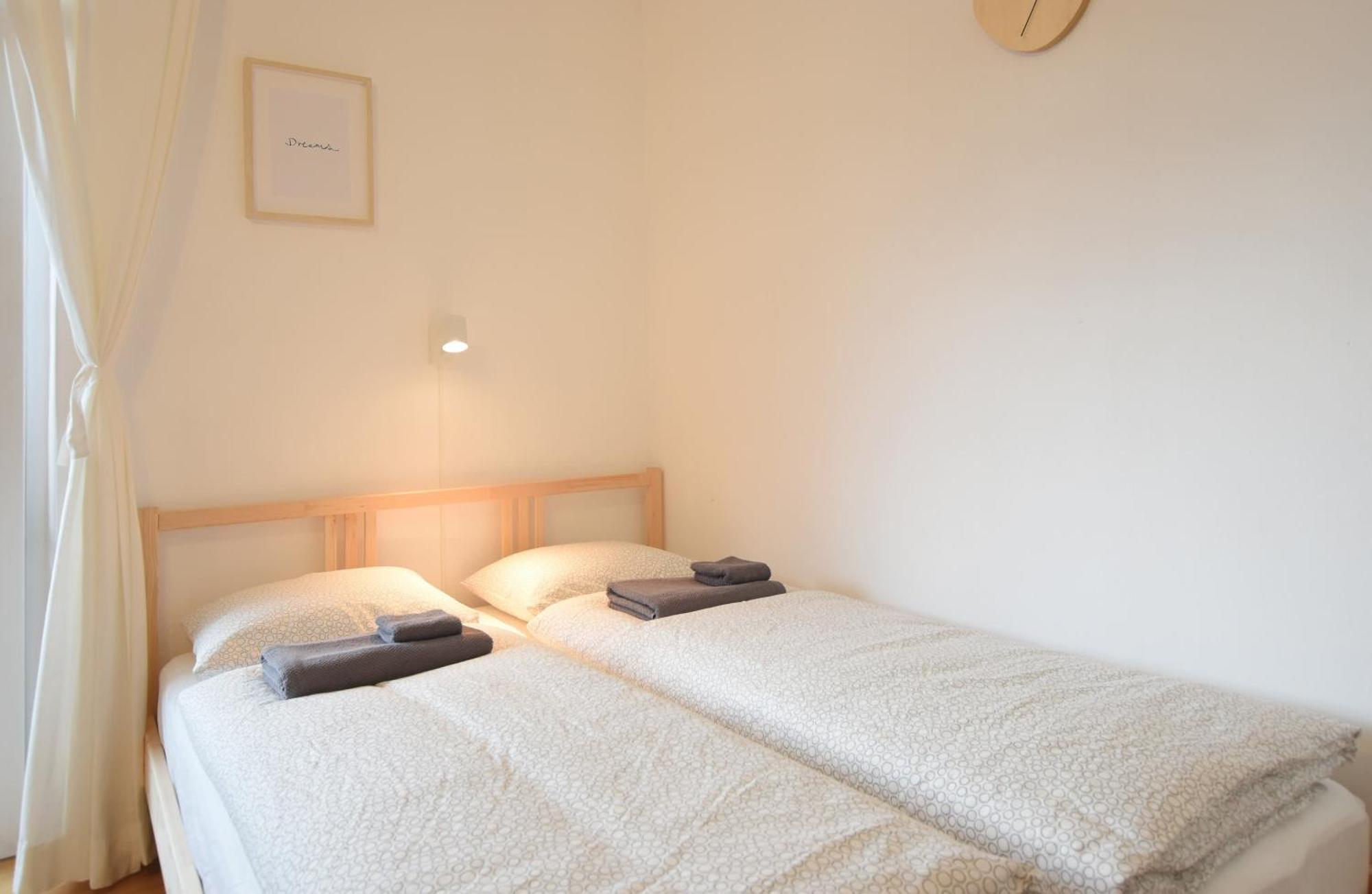 אינסברוק Peaceful Studio Apartment Near Center מראה חיצוני תמונה